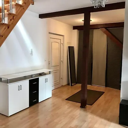 Charming 1-bed Loft In